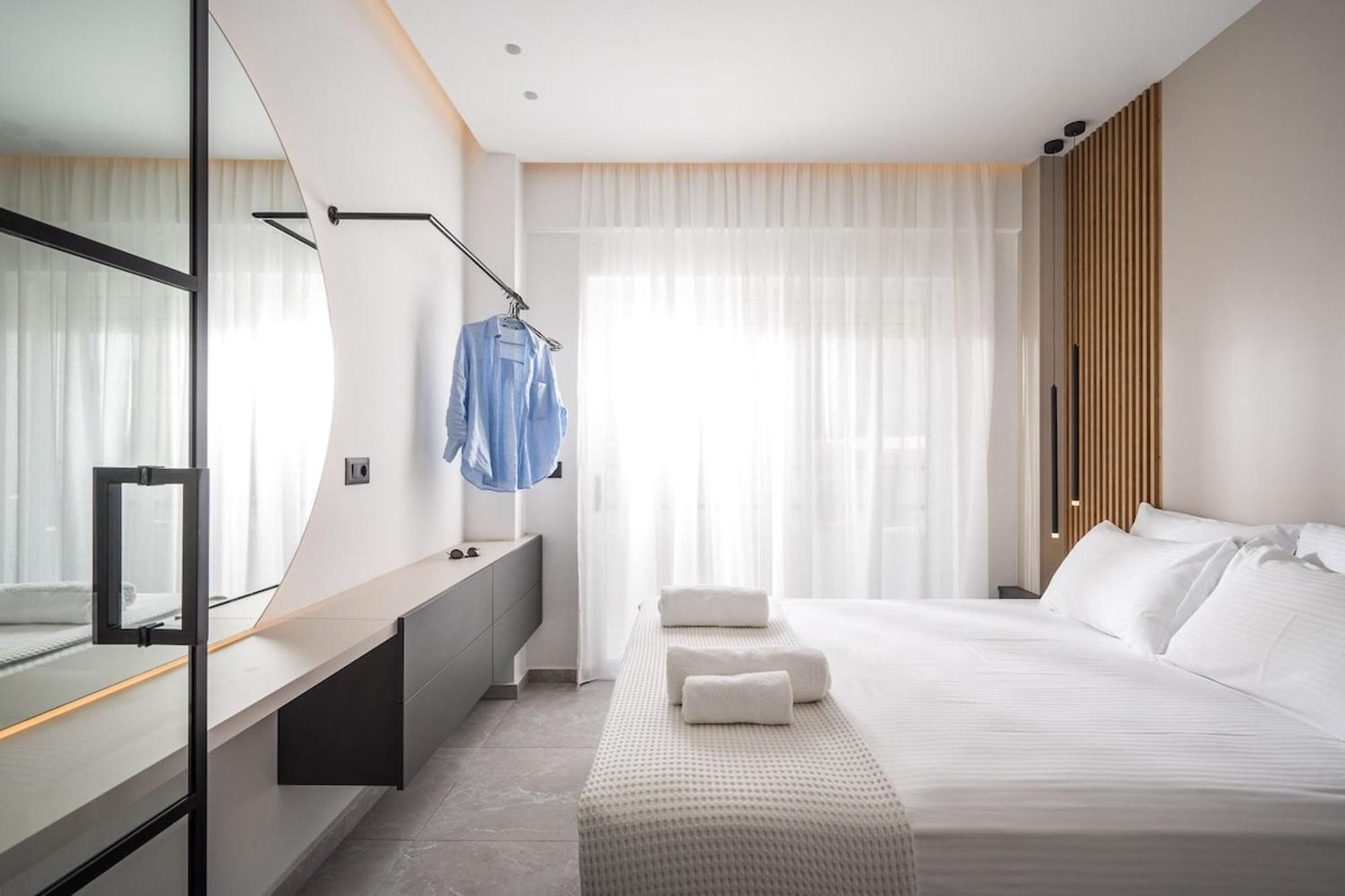 Euphoria Junior With Jacuzzi By Senaon Urban Living Апартаменты